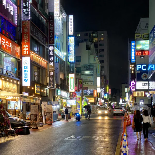 프리미엄 루나스튜디오 홈타이 대표 안내 이미지